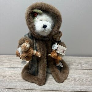 Boyds Bears' TJ's Best Dressed Collection Fern Woodsbury 2001 Limited Edition